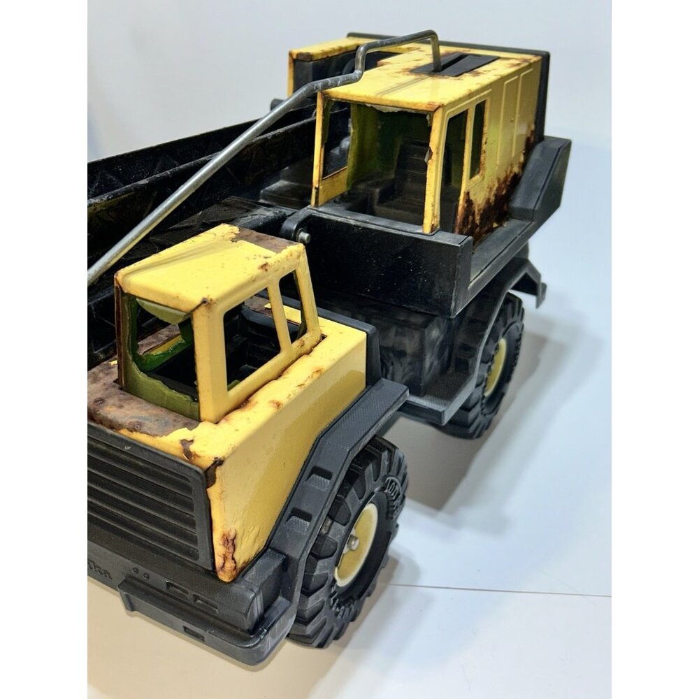 VINTAGE TONKA CRANE TRUCK XMB-975 Black Clam Bucket Pressed Steel Restoration